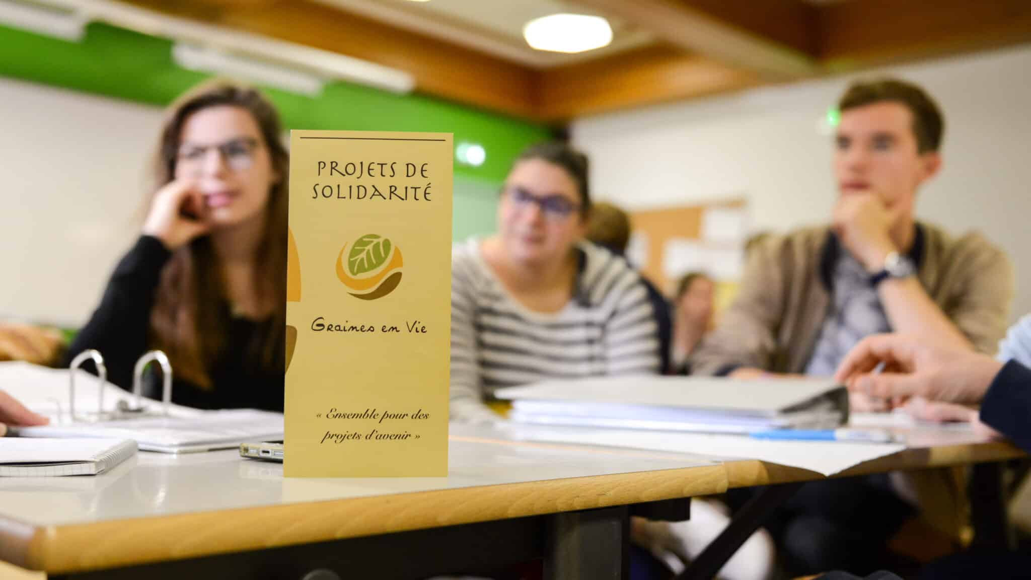 Les étudiants organisés au sein de l'association Graines en Vie travaillent toute l'année à l'élaboration des projets.